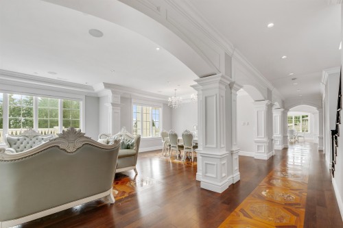 735 St. Andrews Road, West Vancouver, BC - Indoor