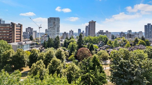 106-1147 Nelson Street, Vancouver, BC - Outdoor With View