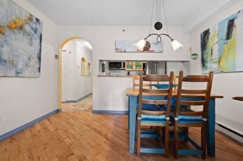 106-1147 Nelson Street, Vancouver, BC - Indoor Photo Showing Dining Room
