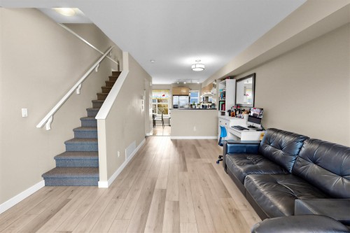 19-7100 Lynnwood Drive, Richmond, BC - Indoor