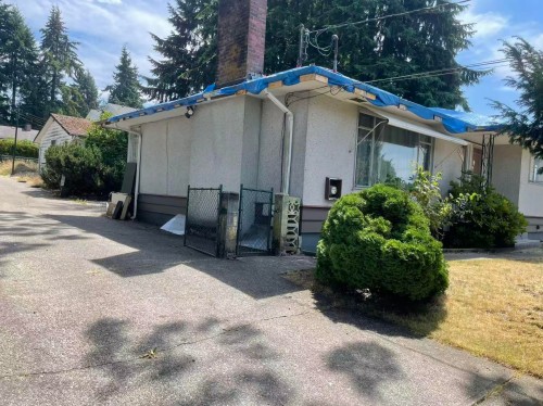 697 Fairview Street, Coquitlam, BC - Outdoor