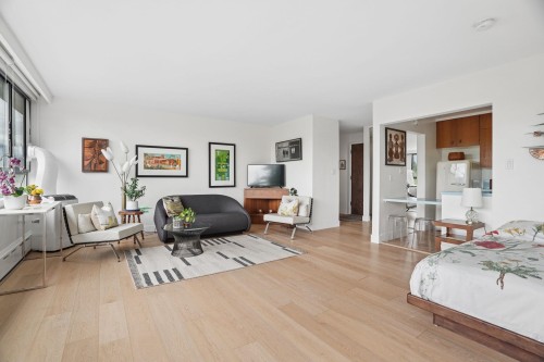 302-710 Chilco Street, Vancouver, BC - Indoor