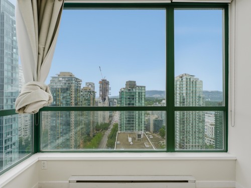 2304-1239 Georgia Street W, Vancouver, BC - Indoor Photo Showing Other Room