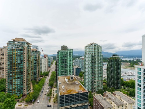 2304-1239 Georgia Street W, Vancouver, BC - Outdoor