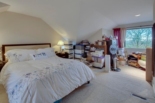 1373 64Th Avenue W, Vancouver, BC - Indoor Photo Showing Bedroom