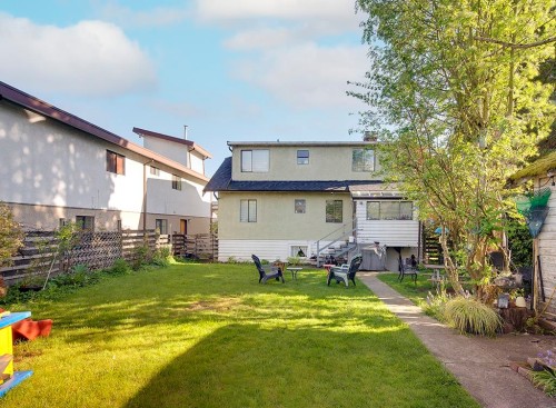 1373 64Th Avenue W, Vancouver, BC - Outdoor
