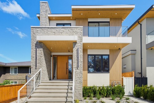 6383 Grant Street, Burnaby, BC - Outdoor With Balcony