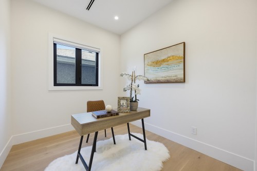 6383 Grant Street, Burnaby, BC - Indoor Photo Showing Office