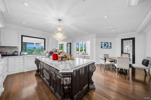 10651 Granville Avenue, Richmond, BC - Indoor