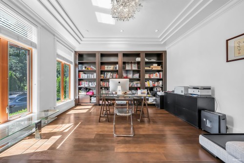 10651 Granville Avenue, Richmond, BC - Indoor