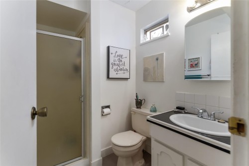 3148 Lancaster Place, Port Coquitlam, BC - Indoor Photo Showing Bathroom