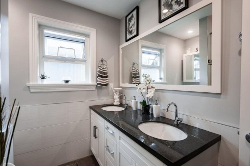 3308 Church Street, Vancouver, BC - Indoor Photo Showing Bathroom