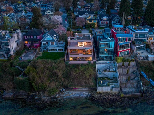 3513 Point Grey Road, Vancouver, BC - Outdoor