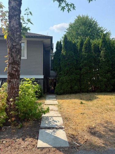 GL-12309 231b Street , Maple Ridge, BC V2X 1X8 3