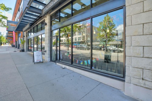 202-4710 Hastings Street, Burnaby, BC - Outdoor