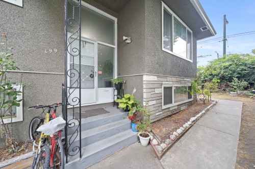 189 64Th Ave E Street, Vancouver, BC - Outdoor With Exterior