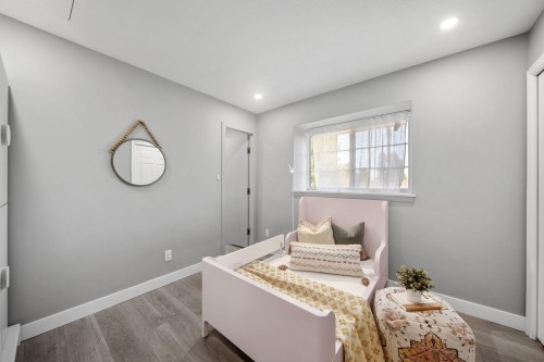 2480 Gale Avenue, Coquitlam, BC - Indoor