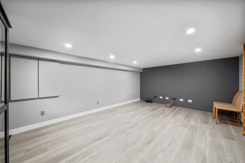 2480 Gale Avenue, Coquitlam, BC - Indoor Photo Showing Basement