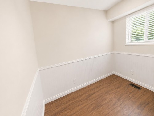 10860 Bromley Place, Richmond, BC - Indoor Photo Showing Other Room