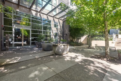 509-7368 Gollner Avenue, Richmond, BC - Outdoor