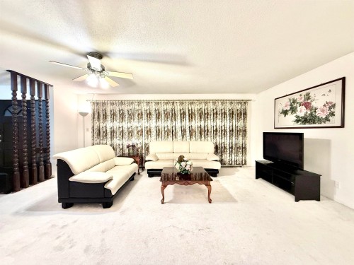 8060 Rideau Place, Richmond, BC - Indoor