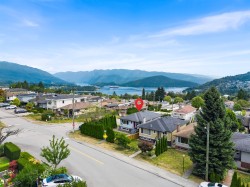 6 Sea Avenue Burnaby, BC V5B 3W6