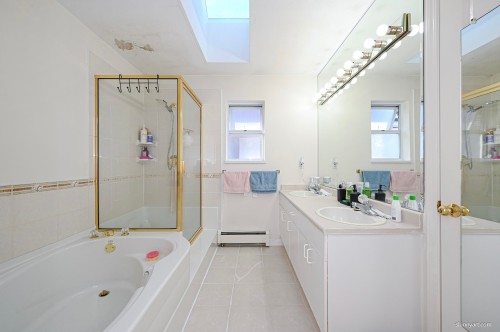 68-10000 Fisher Gate, Richmond, BC - Indoor Photo Showing Bathroom