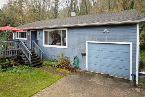 2133 Hope Street, Port Moody, BC - Outdoor