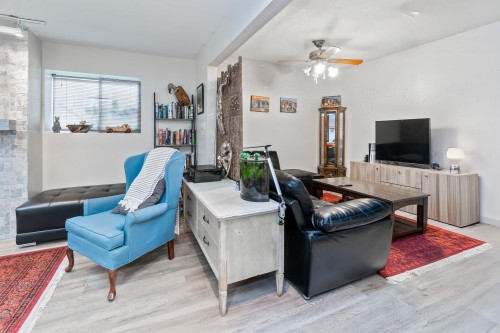 2133 Hope Street, Port Moody, BC - Indoor