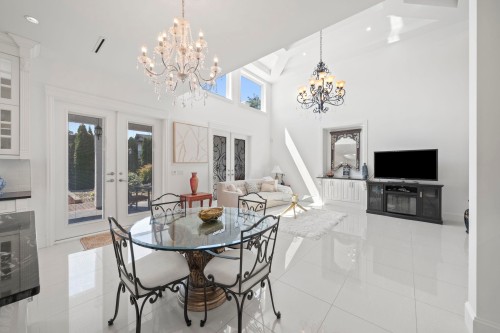 4120 Westminster Highway, Richmond, BC - Indoor Photo Showing Dining Room