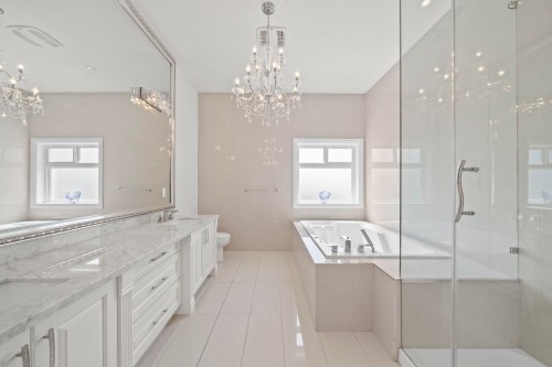 4120 Westminster Highway, Richmond, BC - Indoor Photo Showing Bathroom