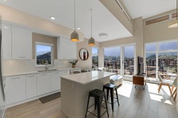 616-38033 Second Avenue Squamish, BC V8B 0C4
