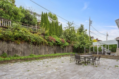 7282 Ridge Drive, Burnaby, BC - Outdoor