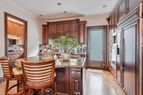 7282 Ridge Drive, Burnaby, BC - Indoor