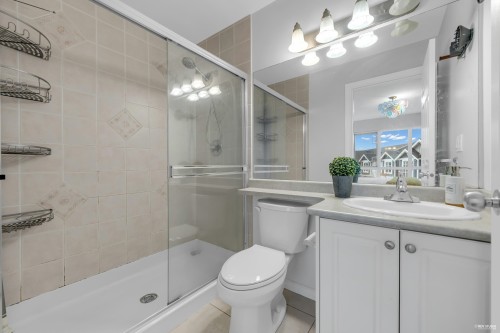 260-13020 No.2 Road, Richmond, BC - Indoor Photo Showing Bathroom
