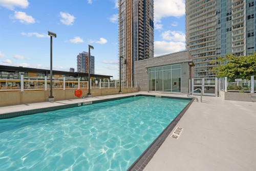 3703-657 Whiting Way, Coquitlam, BC - Outdoor With In Ground Pool