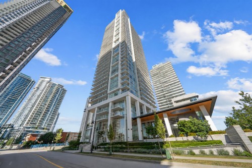3703-657 Whiting Way, Coquitlam, BC - Outdoor With Facade