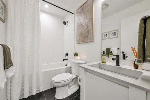 2506-2180 Kelly Avenue, Port Coquitlam, BC - Indoor Photo Showing Bathroom