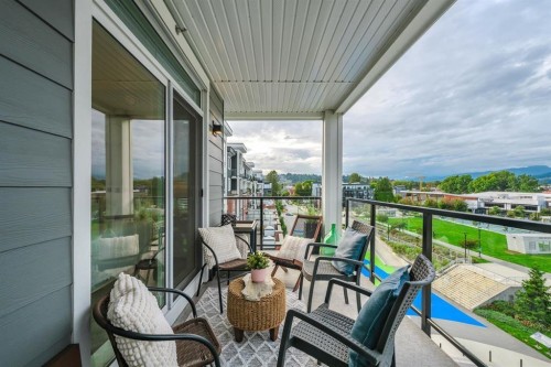 2506-2180 Kelly Avenue, Port Coquitlam, BC - Outdoor With Exterior