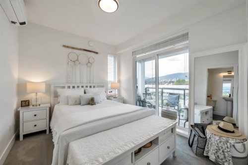 2506-2180 Kelly Avenue, Port Coquitlam, BC - Indoor Photo Showing Bedroom