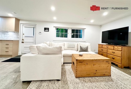 2036 15Th Avenue W, Vancouver, BC - Indoor Photo Showing Living Room