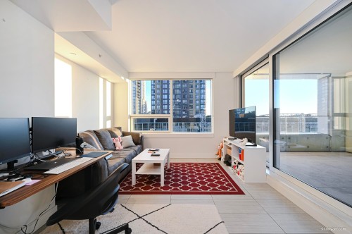 308-5058 Joyce Street, Vancouver, BC - Indoor Photo Showing Office