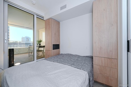 308-5058 Joyce Street, Vancouver, BC - Indoor Photo Showing Bedroom