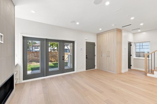3206 Georgia Street E, Vancouver, BC - Indoor Photo Showing Other Room