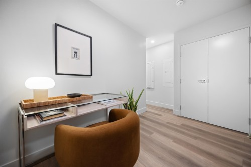 3114 Woodbine Drive, North Vancouver, BC - Indoor