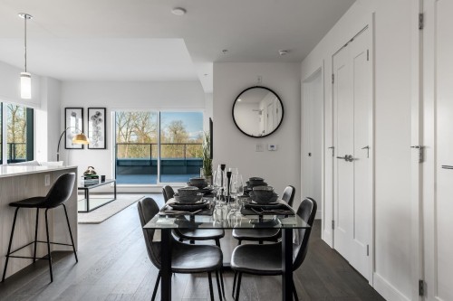 302-488 58Th Avenue W, Vancouver, BC - Indoor Photo Showing Dining Room