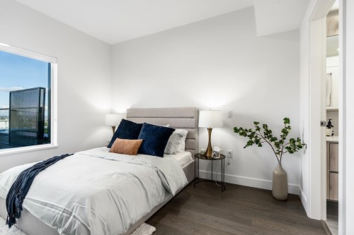 302-488 58Th Avenue W, Vancouver, BC - Indoor Photo Showing Bedroom