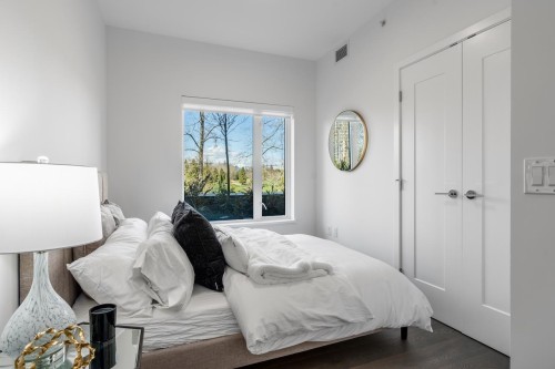 302-488 58Th Avenue W, Vancouver, BC - Indoor Photo Showing Bedroom