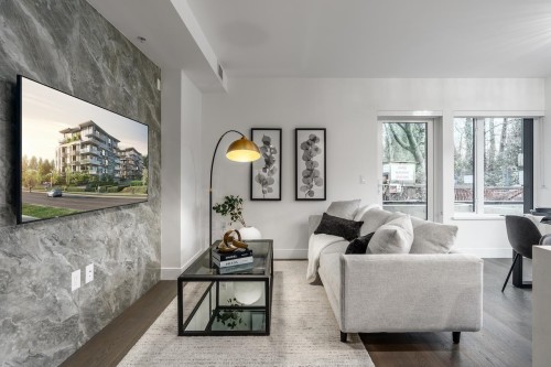 302-488 58Th Avenue W, Vancouver, BC - Indoor Photo Showing Living Room