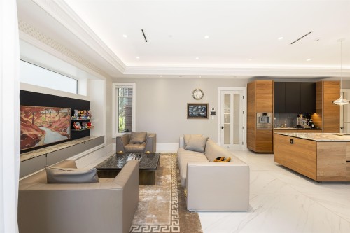 1239 40Th Avenue W, Vancouver, BC - Indoor